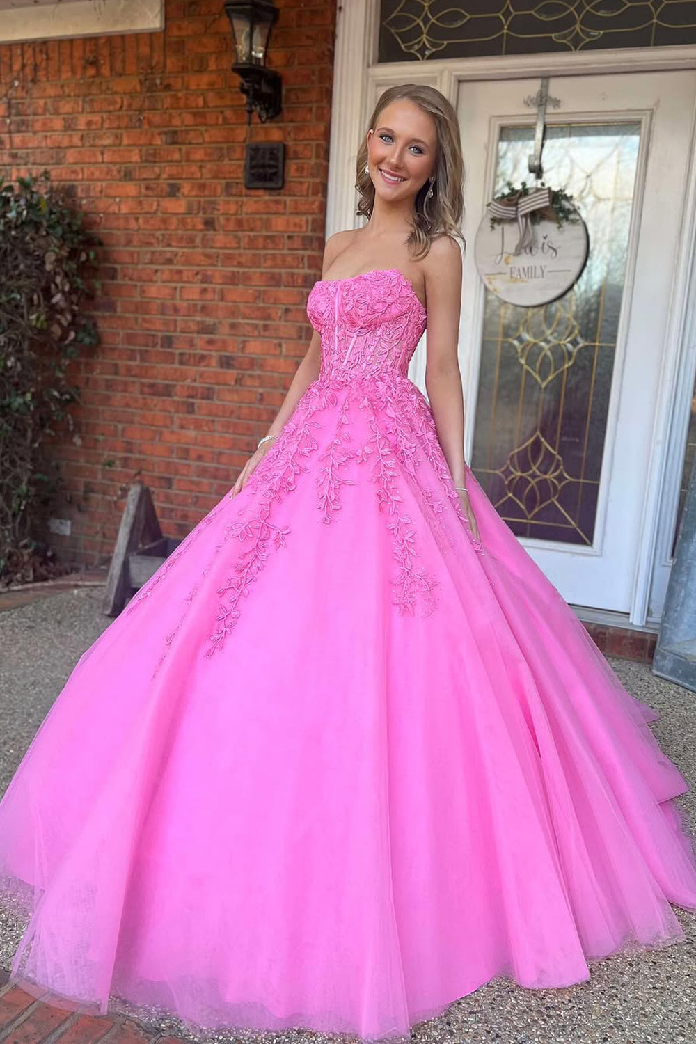 Ball Gown Strapless Pink Tulle Long Prom Drsses with Appliques VO25022401